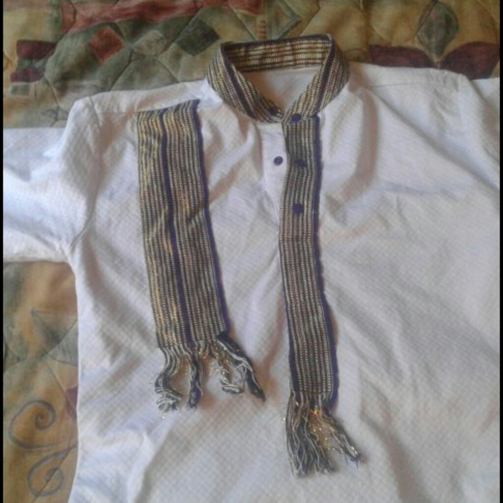 Shirt - Picture 2 of 4